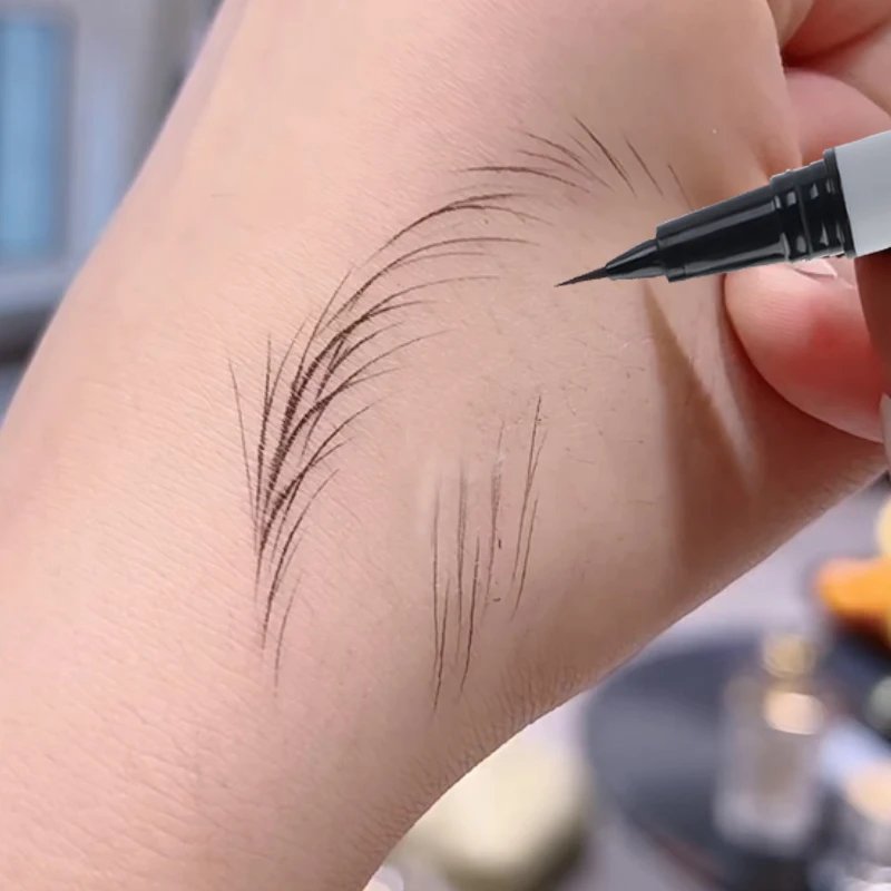 Matita per sopracciglia liquid - Eyebrow Pomade Pencil recensione e prezzo