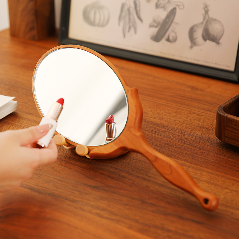 Specchio portatile vintage in  - Beauty Makeup Definition recensione e prezzo