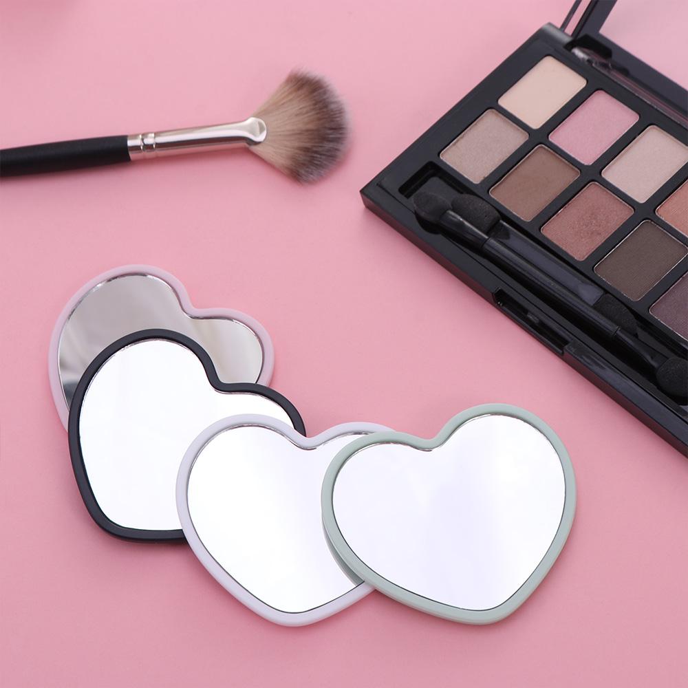 Specchio semplice a forma di c - Beauty Makeup Definition recensione e prezzo
