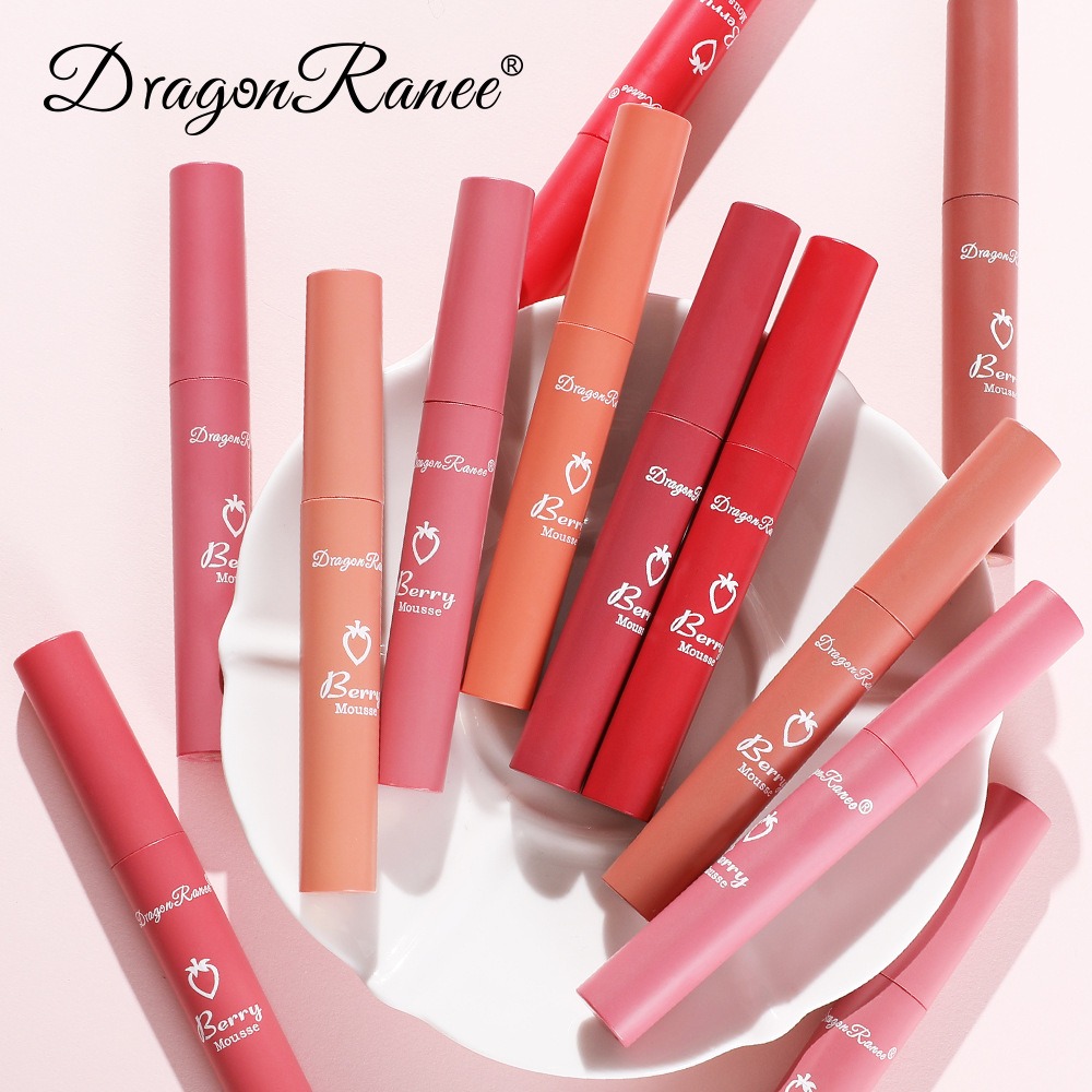 Rossetto opaco sexy a 8 colori - Beauty Huda Makeup recensione e prezzo