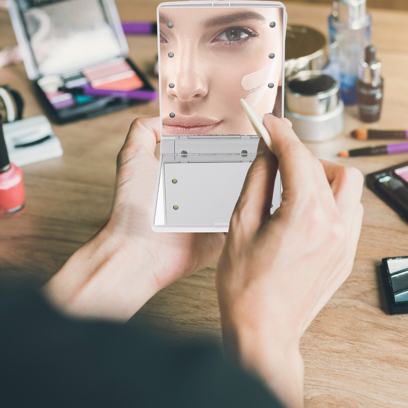 Specchio per il Trucco LED Pie - Beauty Makeup Definition recensione e prezzo