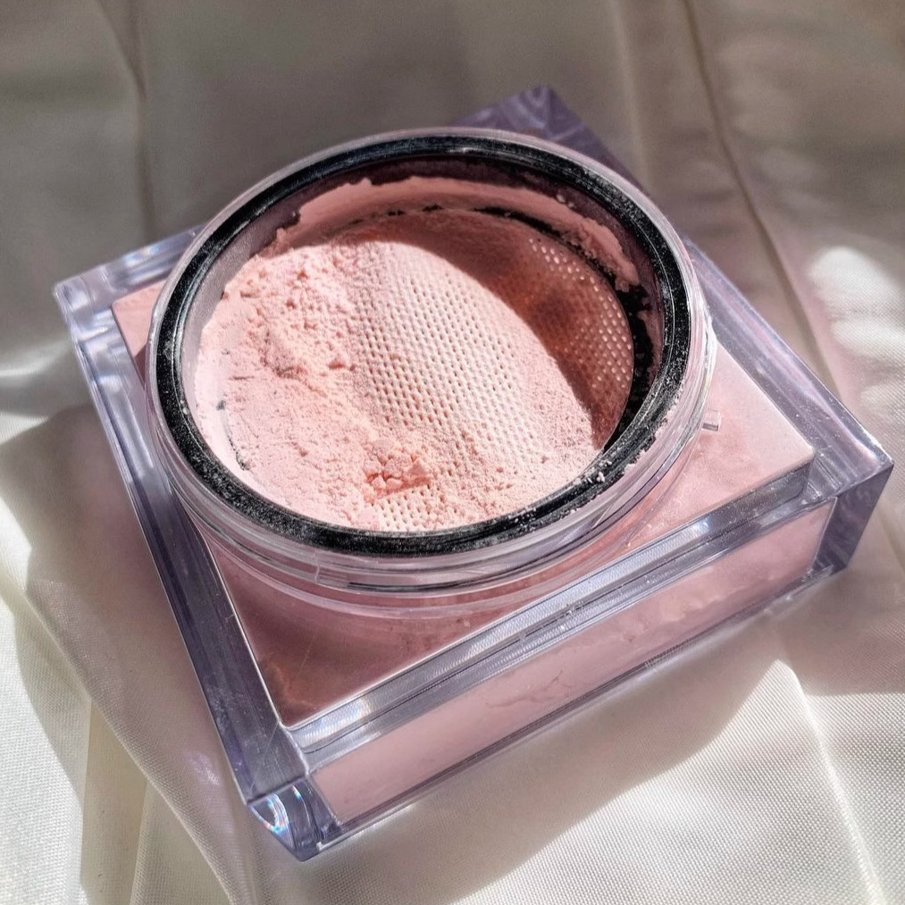 Huda Beauty Cipria fissante pe - Beauty Huda Makeup recensione e prezzo